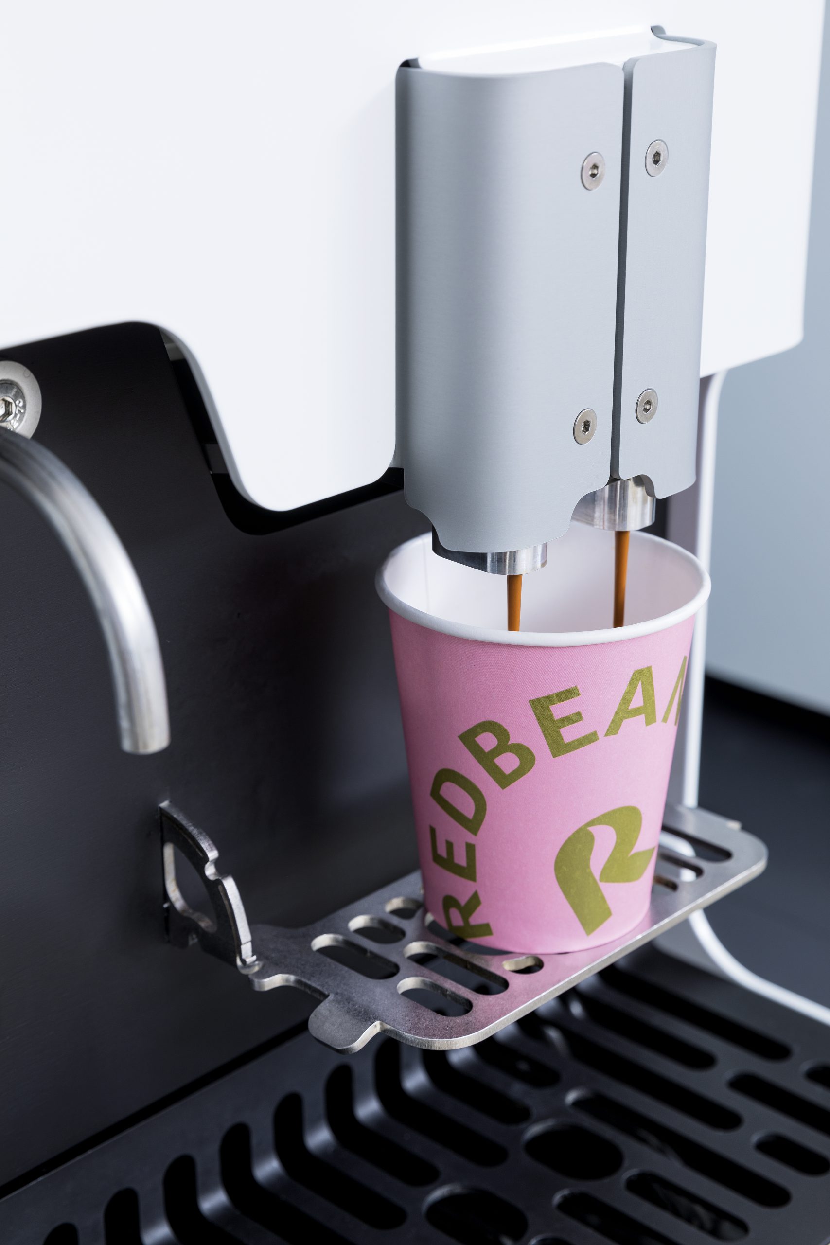 Redbeans Beanmachine XL koffiemachine uitloop | KoffiePartners