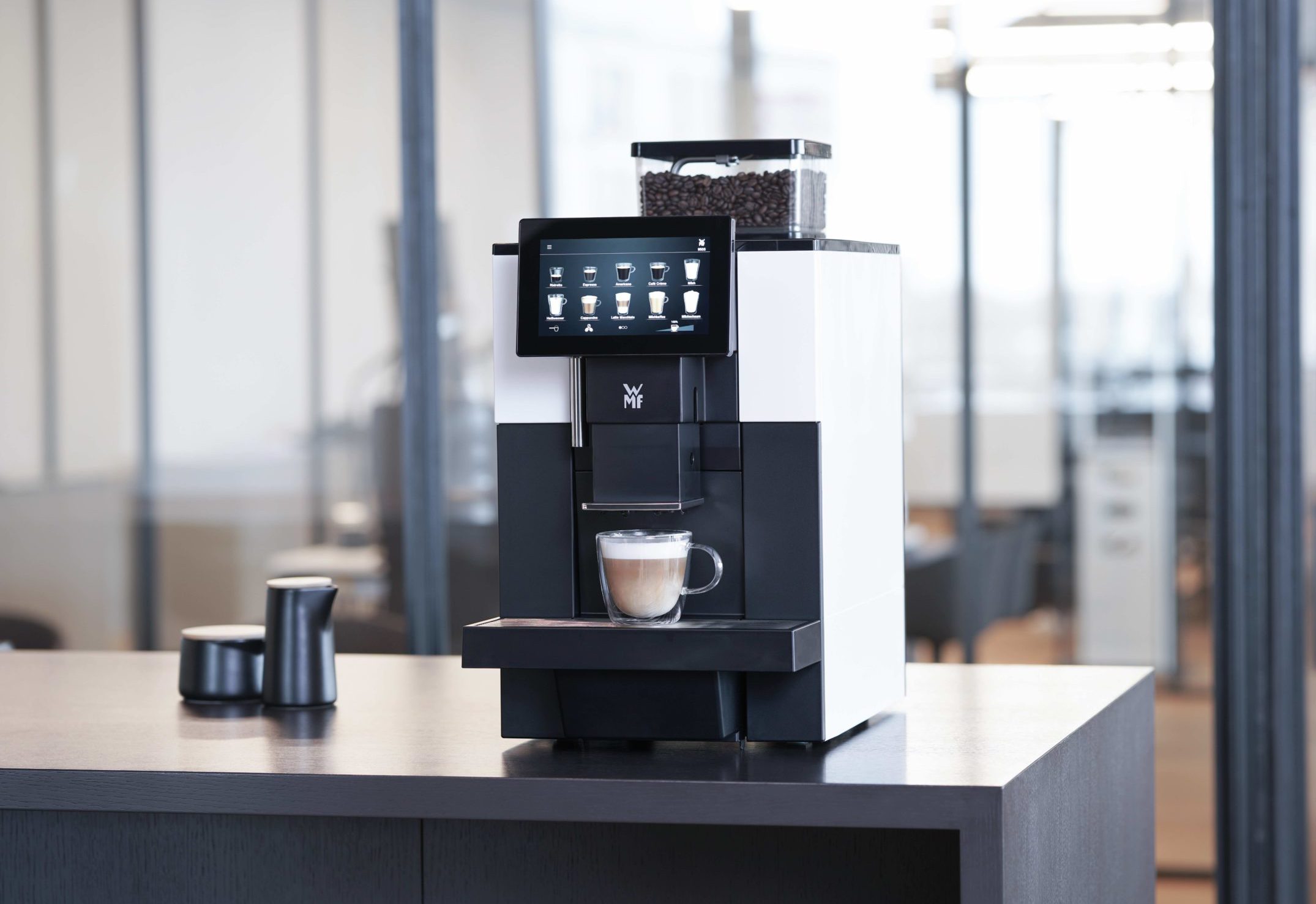 WMF 950 S zakelijke koffiemachine | KoffiePartners