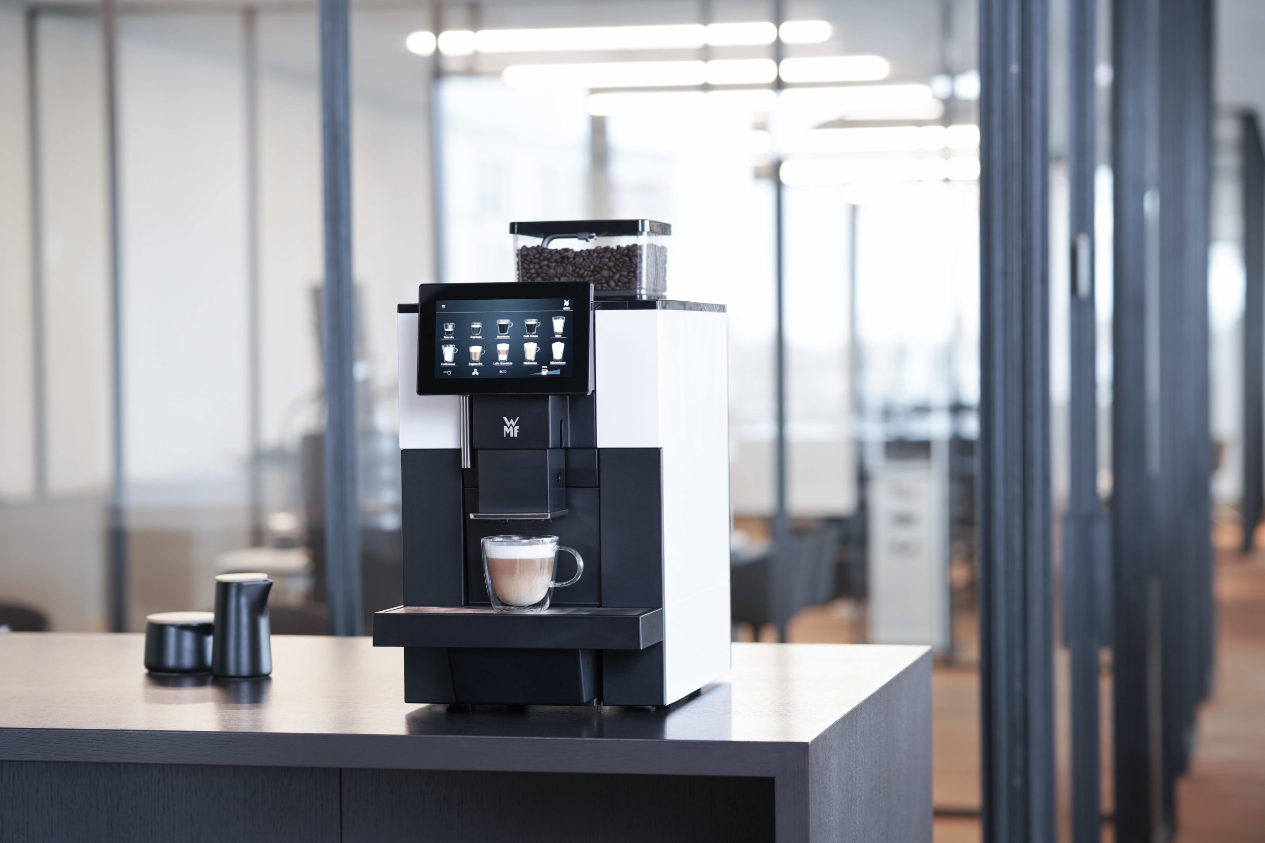 WMF 950 S zakelijke koffiemachine | KoffiePartners